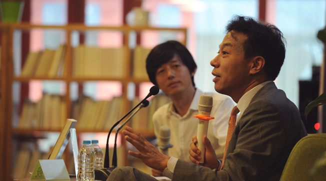 唐駿攜新書(shū)《重新出發(fā)》出席讀者見(jiàn)面會(huì)并接受新華網(wǎng)專(zhuān)訪(fǎng)［視頻］