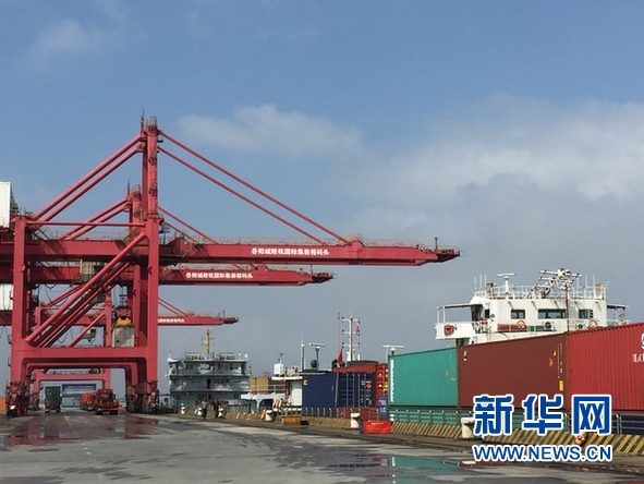 岳陽經(jīng)濟新圖景：通道路、重港口、優(yōu)布局
