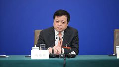 全國(guó)政協(xié)常委、全國(guó)工商聯(lián)副主席、正泰集團(tuán)董事長(zhǎng) 南存輝