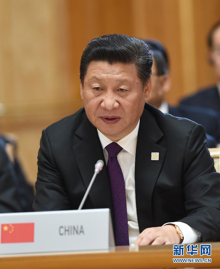 7月9日，金磚國家領導人第七次會晤在俄羅斯烏法舉行。中國國家主席習近平、俄羅斯總統普京、巴西總統羅塞夫、印度總理莫迪、南非總統祖馬出席。這是習近平發表題為《共建伙伴關系　共創美好未來》的主旨講話。新華社記者 饒愛民 攝 